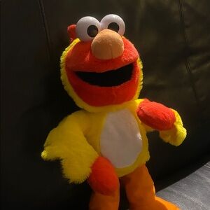 Sesame Street chicken dance elmo